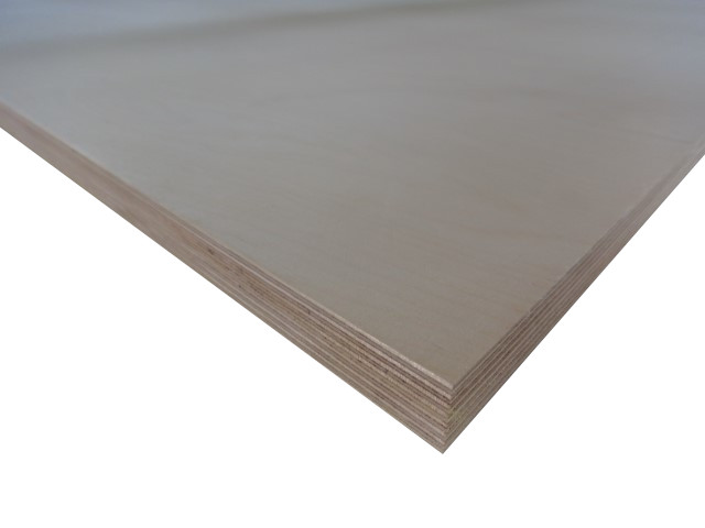 Nahaufnahme einer Holzplatte mit sichtbarer Mehrschichtstruktur, die die Lagen und Dicke zeigt.