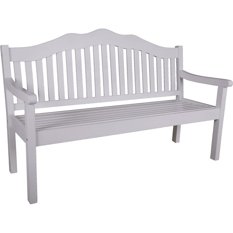 Weiße Holzbank mit Lattenrückenlehne und Armlehnen in schlichtem Design.