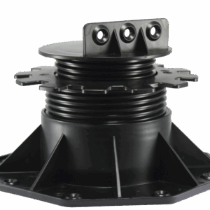 Schwarzer, höhenverstellbarer Kunststofffuß mit runder Basis und mehreren Schraubenlöchern, vermutlich als Stütze für Terrassendielen oder Bodenplatten verwendet.