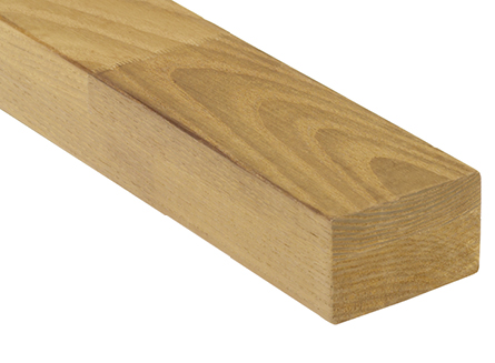 Ein rechteckiger Holzbalken mit glatter Oberfläche und sichtbarer Maserung.