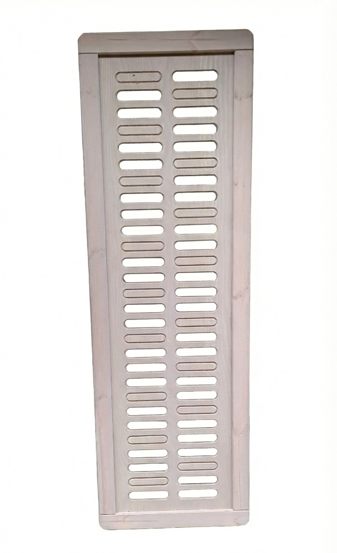 Längliches Holzpaneel mit mehreren rechteckigen Aussparungen in der Mitte.