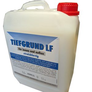 Ein weißer Kanister mit rotem Schraubverschluss, beschriftet mit "TIEFGRUND LF für innen und außen, streichfertig". Der Kanister enthält 5 Liter einer lösemittelfreien Acrylat-Grundierung, geeignet für verschiedene Untergründe wie Putz und Beton.